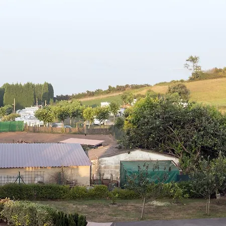 San Pedro מלון 2*